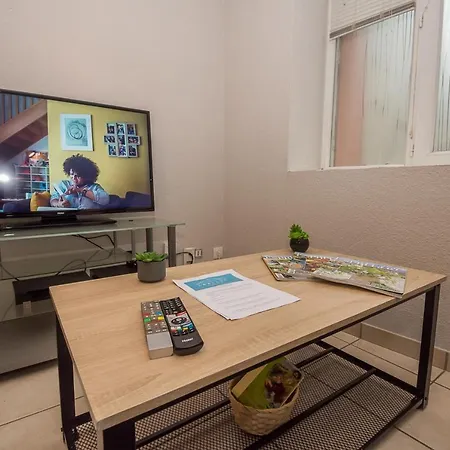 T2 4 Pers, Bus , Lycee, Centre Ville, Restaurant, Supermarche Apartment Bourg-en-Bresse